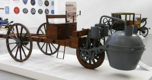 Интересные факты о первом автомобиле. Кто и когда придумал первый автомобиль – интересные факты из истории мирового автопрома