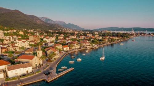 Тиват интересные факты. Тиват в Черногории – аэропорт или курорт?