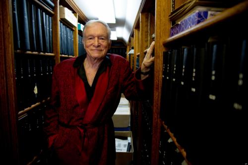 Первая обложка журнала плейбой. Кто украсил первую обложку Playboy