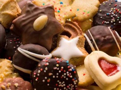 Если тянет на сладкое чего не хватает организму. О чём сигнализирует организм?