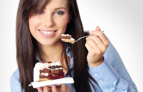 Чего не хватает в организме тянет на сладкое. Почему хочется сладкого: чего не хватает
