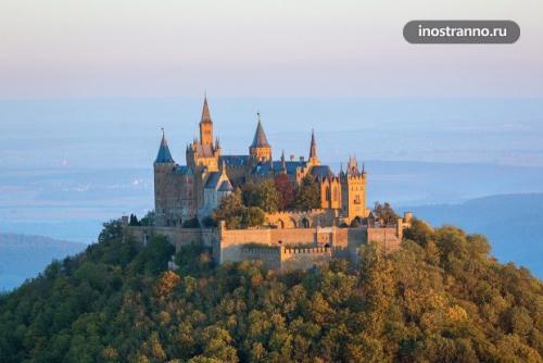 Знаменитый немецкий замок. Замок Гогенцоллерн