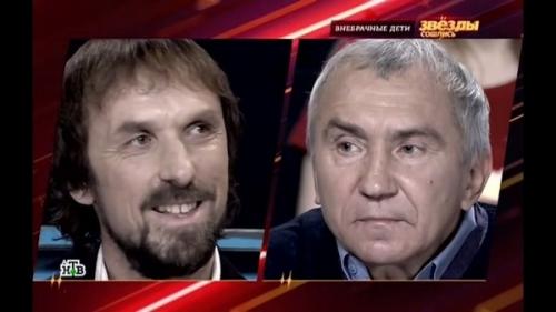 Внебрачные дети Высоцкого Владимира семеновича кратко. На протяжении нескольких лет известный певец состоял в отношениях с актрисой Татьяной Иваненко. После этого Татьяна родила дочь Анастасию, которую Владимир Высоцкий не признал. Сейчас женщина проживает одна, а недавно выяснилась, что она сильно болеет.