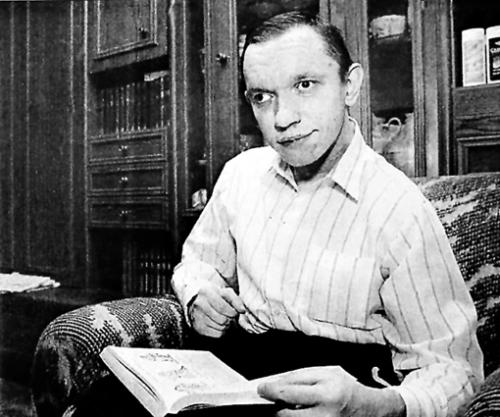 Внебрачные дети Высоцкого. Вот, как выглядит внучка легендарного Владимира Высоцкого. 24