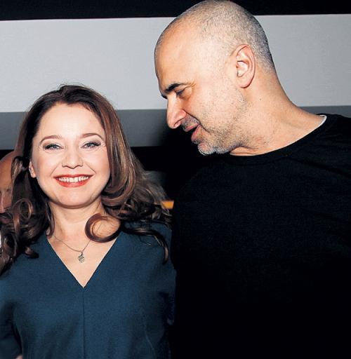 Артур мартиросян википедия сколько лет. Жена Артура Мартиросяна, личная жизнь 07