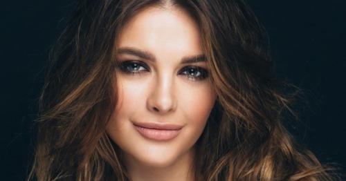 Макс Барских дети. В конце марта стала известно, что певица покидает коллектив Константина Меладзе из-за беременности. Не так давно Миша Романова родила, а на днях молодая мама продемонстрировала в своем микроблоге стройную фигуру.