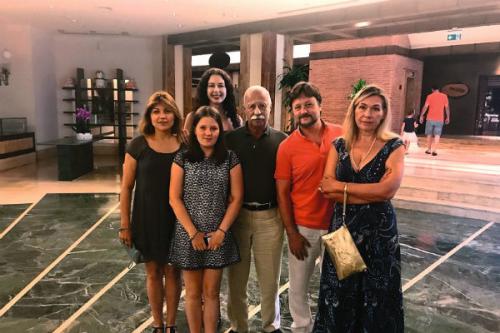 Любовница Якубовича. “Я все знала и никого не виню”: бывшая жена о Леониде Якубовиче, разрушившем брак ради молодой любовницы