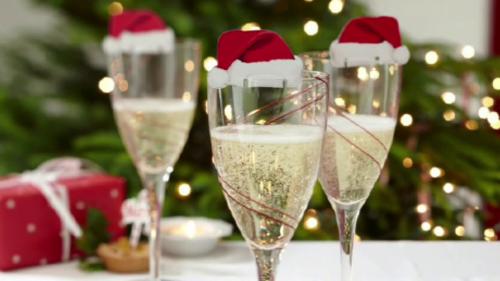 Стихи про Новый год для взрослых.ру прикольные короткие. Новогодние стихи для взрослых к корпоративу