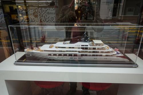 Почему Монако богатая страна. Как богаты жители Монако?