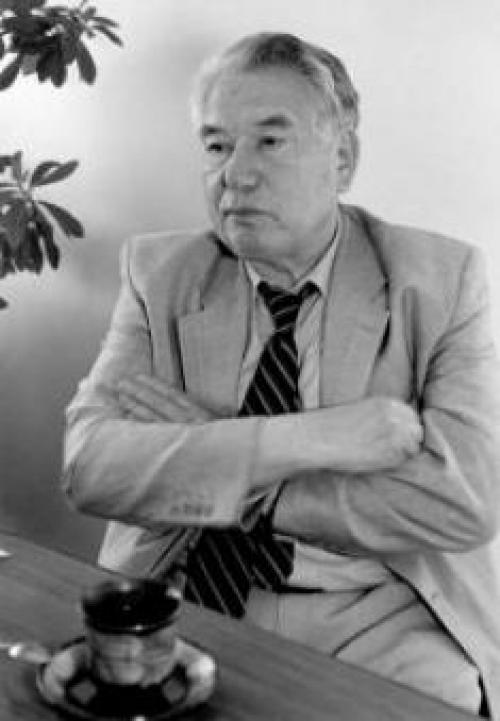 Чингиз Айтматов кто такой. Биография 05