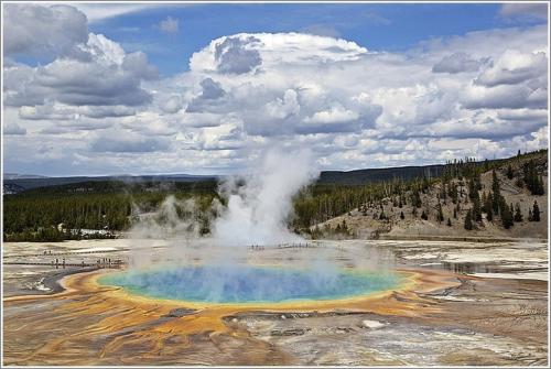 Вулкан в америке Йеллоустоун. Извержение Йеллоустонского супервулкана погубит человечество