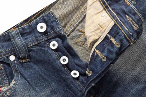 Отличие брюк от джинсов. Отличительные признаки