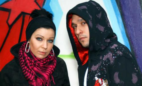 Какое настоящее имя у певицы елки. Певица Ёлка: настоящее имя и фамилия, биография