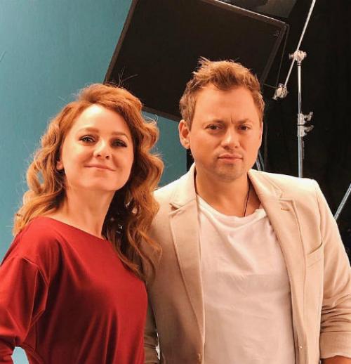 Валентина Рубцова и андрей гайдулян. Валентина Рубцова поддерживала Андрея Гайдуляна, когда он боролся с онкологическим заболеванием. Актриса всегда верила в то что коллеге удастся справиться с недугом и вернуться к творческой деятельности.