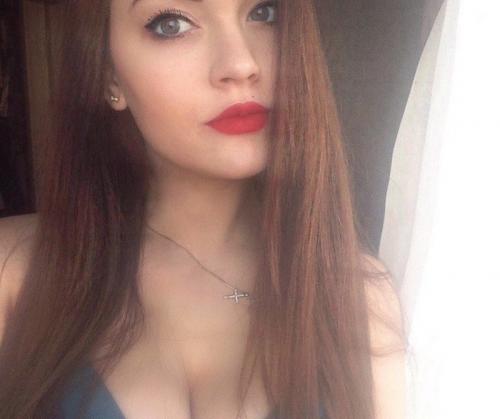 Как выглядят внуки Владимира Высоцкого. Как выглядит неизвестная внучка Владимира Высоцкого, которая никак не афиширует свое родство со знаменитым дедом