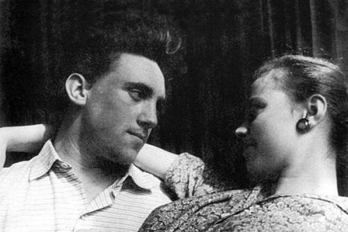 Как выглядят внуки Владимира Высоцкого. Как выглядит неизвестная внучка Владимира Высоцкого, которая никак не афиширует свое родство со знаменитым дедом 14