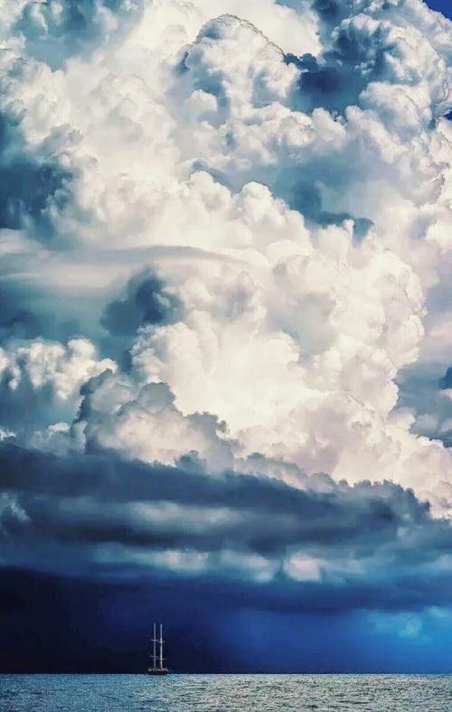 Сколько весит облако. Сколько на самом деле весит облако?