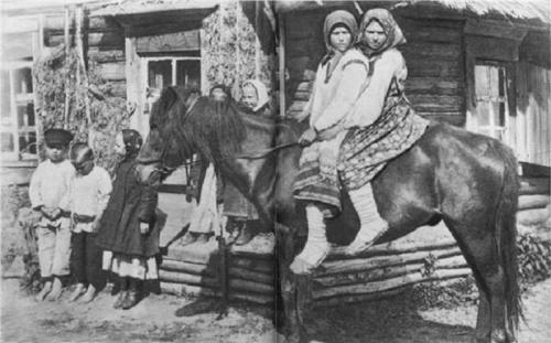 Как жили люди в 19 веке в России. О жизни и быте простых русских людей в XIX веке: исторические фотографии