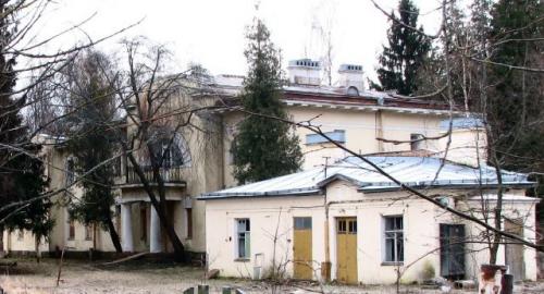 Петергоф интересные места. Необычные места в Петергофе, куда не водят туристов