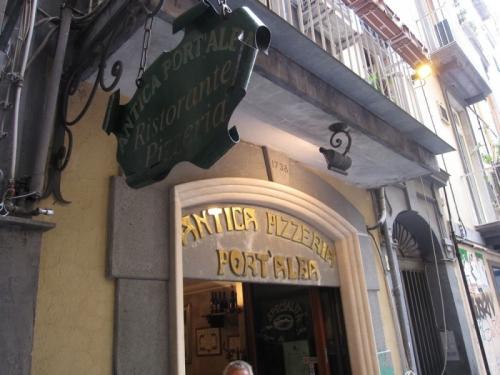 5 фактов о пицце. 12 интересных фактов о пицце. Что стоит знать о любимом блюде?