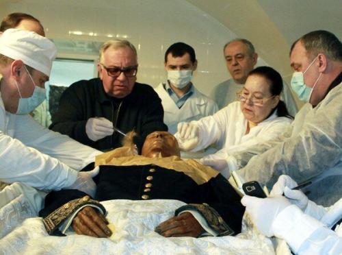 Тело Пирогова. Н. И. Пирогов: в чем секрет мумии знаменитого хирурга