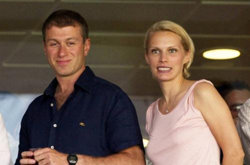 Где живёт Абрамович сейчас. Где сейчас живет Роман Абрамович и чем занимается?