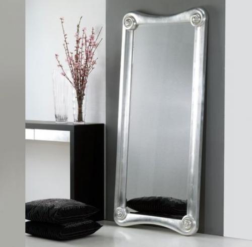 Непростая история простых предметов. История зеркала