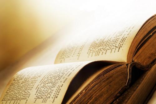 Какие книги должны быть в домашней библиотеке