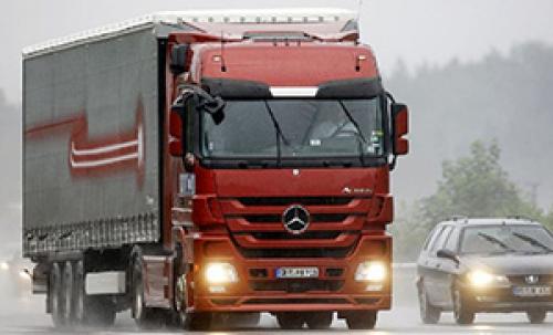 Сигналы дальнобойщиков помощь при перестроении. Как понимать сигналы дальнобойщиков на трассе