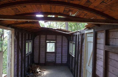 Дом из железнодорожного вагона. Сошедшие с рельсов: дом из железнодорожного вагона