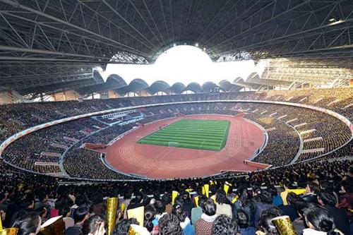 Что интересного в ФУТБОЛЕ. Футбольные матчи Свежие футбольные новости, обзоры и анонсы футбольных матчей.