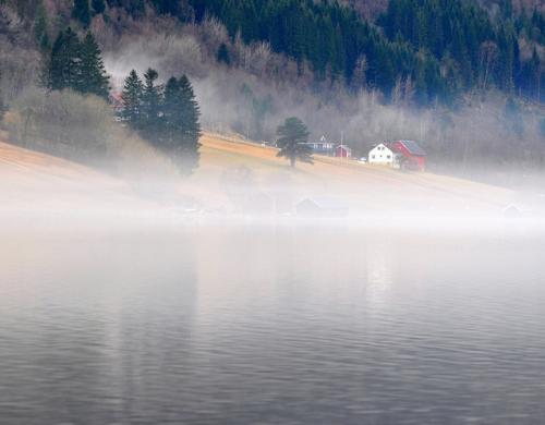 Самое глубокое озеро в Европе!