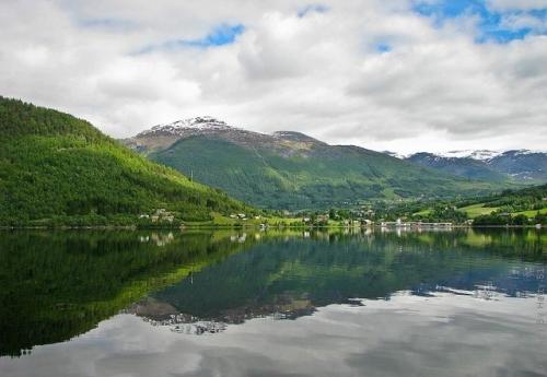 Самое глубокое озеро в Европе!