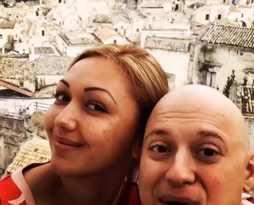 Диана очилова. Жена поборовшего рак Андрея Гайдуляна прокомментировала новость о разводе