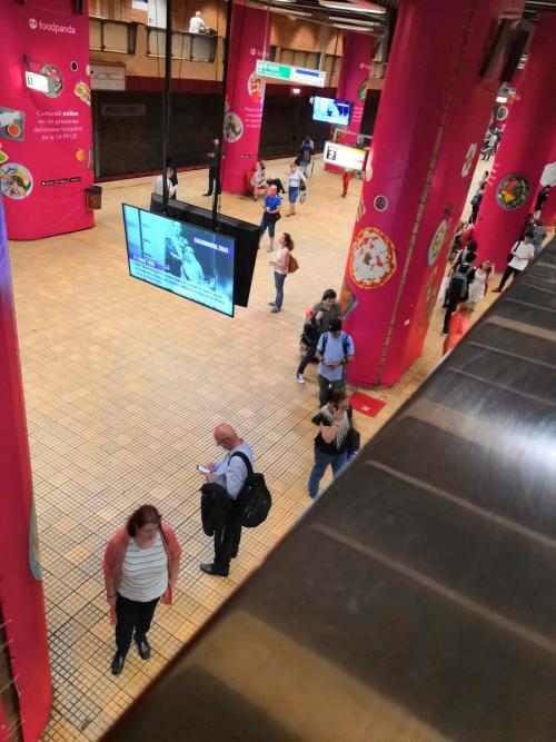 Румыния бухарест. Когда автобус, на котором я добирался из болгарской Варны в румынскую столицу, въехал в Бухарест, то ощущение было такое, что опять попал в главный город Болгарии – Софию.