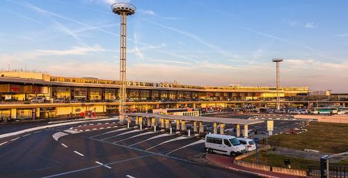 О Париже. Прибытие и информация о Париже