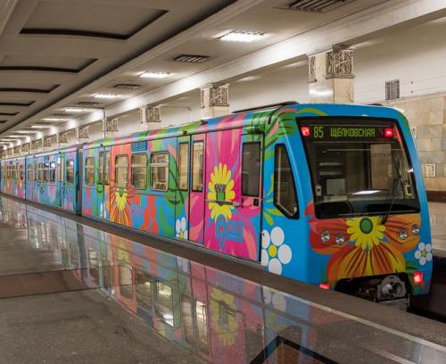 Загадка про машиниста метро. Загадки про метро