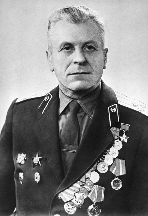 Карацупа и его собака. Индус из-под моста 05