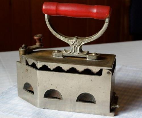 Интересные факты об утюге. Интересные факты из истории утюга 01 Интересные факты об утюге. Интересные факты из истории утюга 01