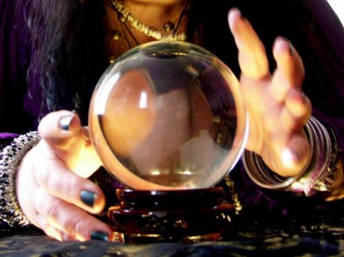 Как распознать ведьму в себе. Как определить, что девушка ведьма. Признаки ведьмы в женщине