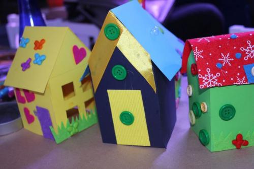 Как сделать домик из бумаги своими руками схемы. Домик из бумаги — современные идеи и рекомендации, как просто и быстро сделать домик (100 фото)