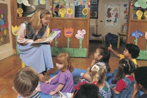 На какие профессии не берут мужчин. Чисто женские и чисто мужские профессии: существуют ли они?