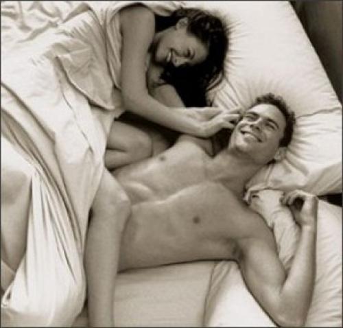 Ласки влюбленных в постели. Как правильно ласкать мужчину.
