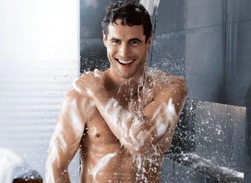 Что делать если сильно потеет все тело. Сильная общая потливость всего тела