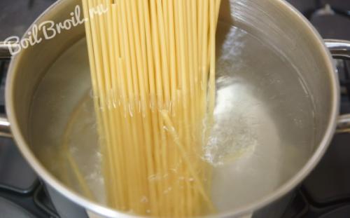 Как варить макароны спагетти. Как варить макароны в кастрюле
