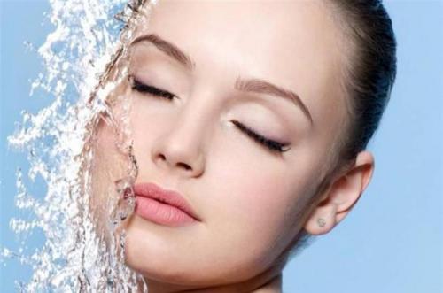 Что делать если сильно потеет лицо. Почему сильно потеет лицо и что с этим делать