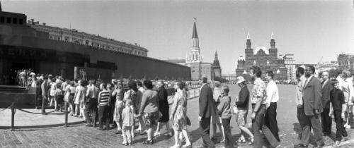 Факты о мавзолее Ленина. Тайны пристанищ Ленина. О чём не рассказывают посетителям Мавзолея