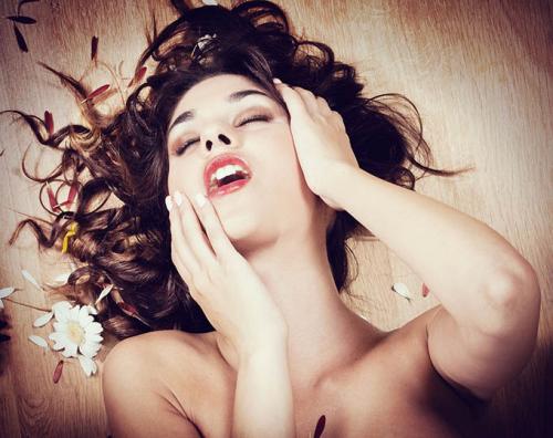 Какое поведение женщины в постели нравится мужчинам. Что мужчинам не нравится в постели