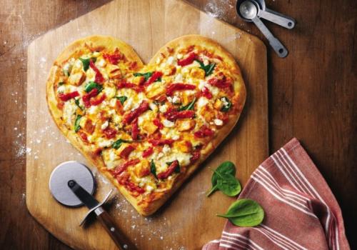 Самая вкусная пицца. Домашняя пицца в духовке: быстро и легко. 8 вкусных и простых рецептов