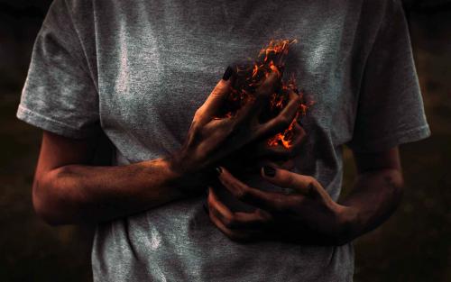 Как не чувствовать боль душевную. Душевная боль —, что это такое, причины, как с ней справиться